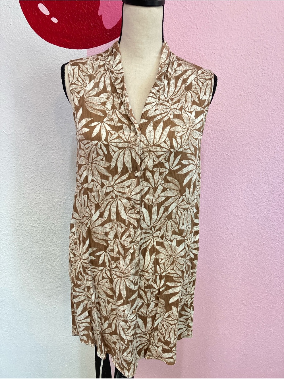 Amuse Society Floral Tan Cream Sleeveless Button Down Dress Size S